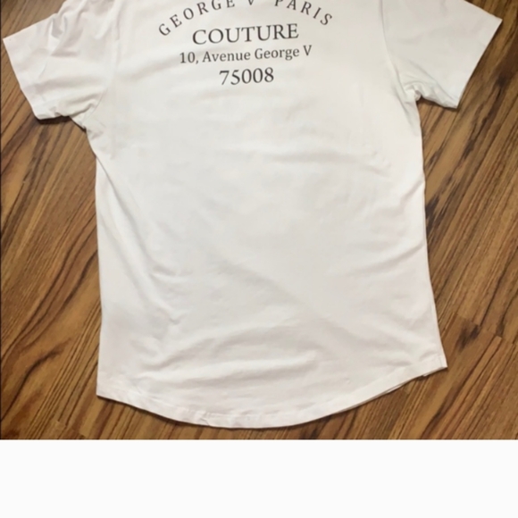 Avenue Georgia V Paris Luxury Tiger T Shirt Men has some staining - Picture 8 of 10